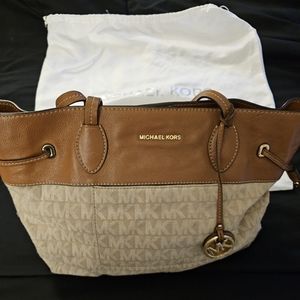 Micheal Kor Tan Purse
